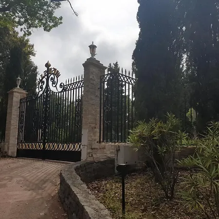 La Suite Louis XVI *