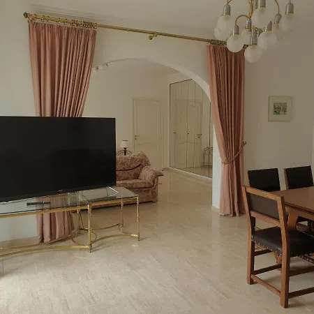 La Suite Louis XVI アパート *